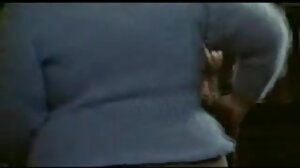 MYLF에서 예쁜 아시안 포르노 Astrid 스타와 Doggystyle 작업